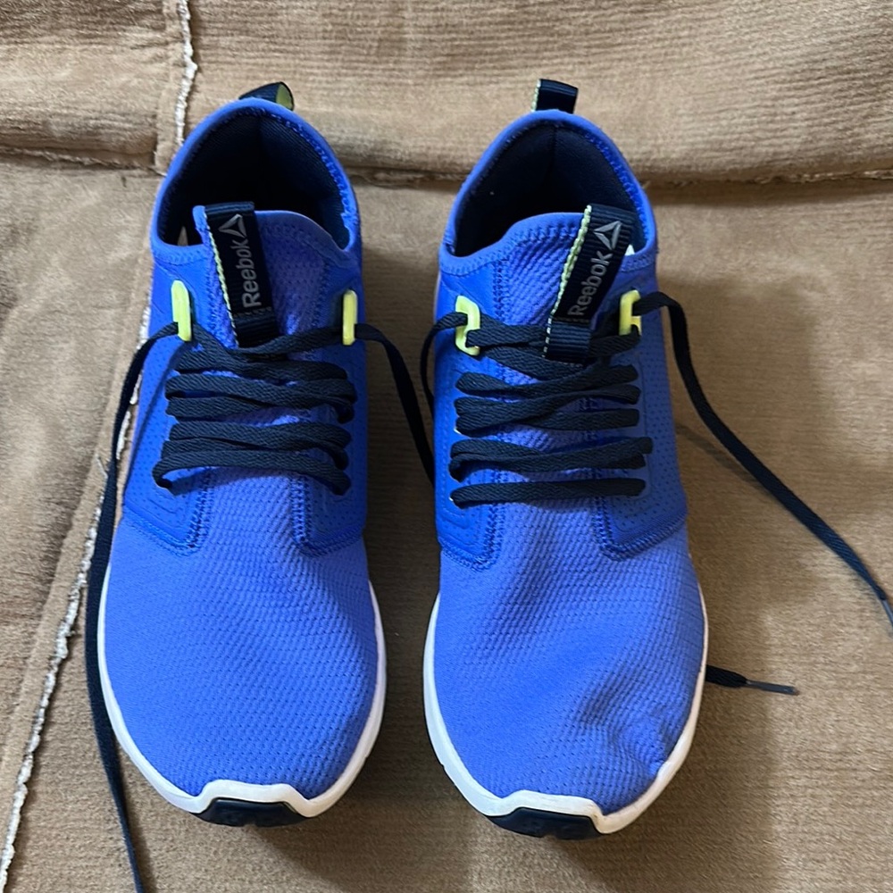 Men’s Reebok Blue Athletic Sneakers Size 10